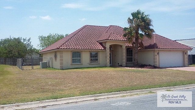 1st image of 35 Valladolid St