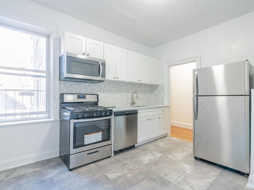 2nd image of 257 Grant Ave APT A5
