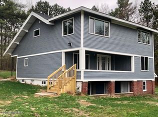 1809 S Pere Marquette Hwy, Ludington, MI 49431