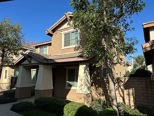 9782 Winterberry Dr Photo 1