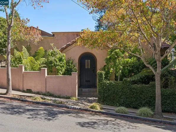 2388 Vine St, Berkeley, CA 94708