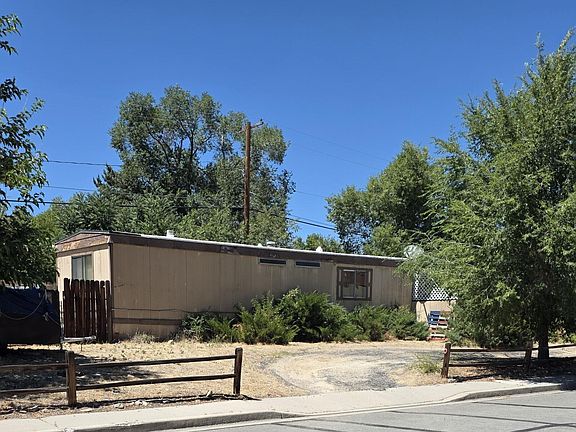 2nd image of 2730 Tenaya Dr