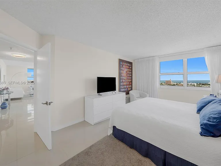 650 West Ave #1912 — Photo 9
