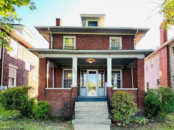 705 E Park Ave, Fairmont, WV 26554
