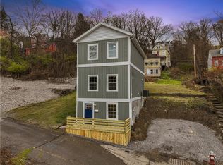 1303 Tell St, Pittsburgh, PA 15212