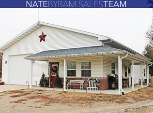 16903 E 2750 North Rd, Danville, IL 61834