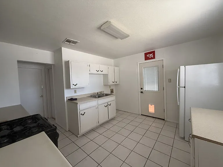 7289 Mimosa Ave — Photo 10