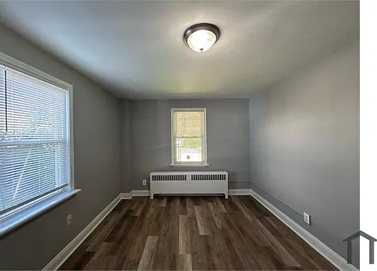 2612 E Federal St — Photo 5