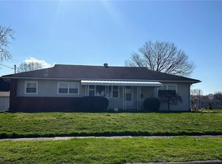 432 Caroline Ave, Williamstown, WV 26187