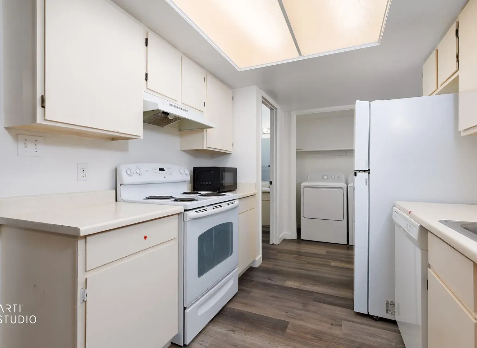 4520 Murray 8-Plex — Photo 4
