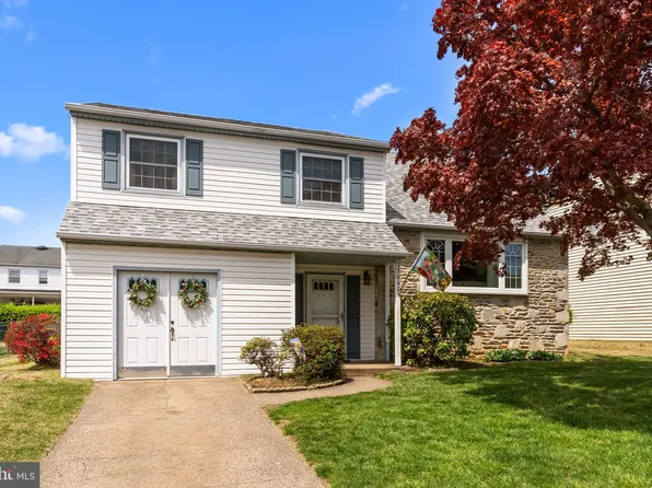 13040 Sewell Rd, Philadelphia, PA 19116