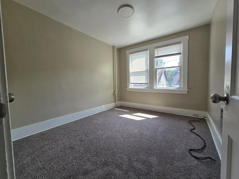 1208 Strahley Pl — Photo 5