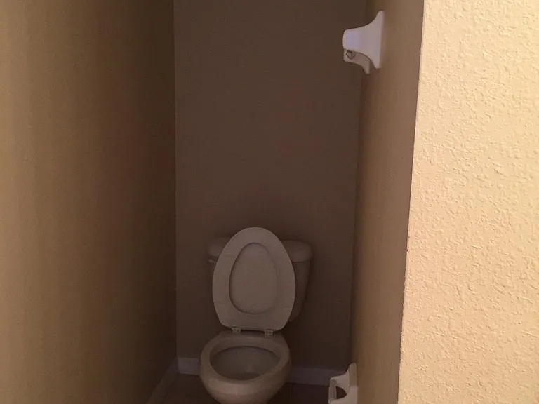 4045 Pemberly Pines Cir — Photo 12