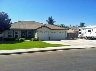 10219 Pavilion Dr, Bakersfield, CA 93312