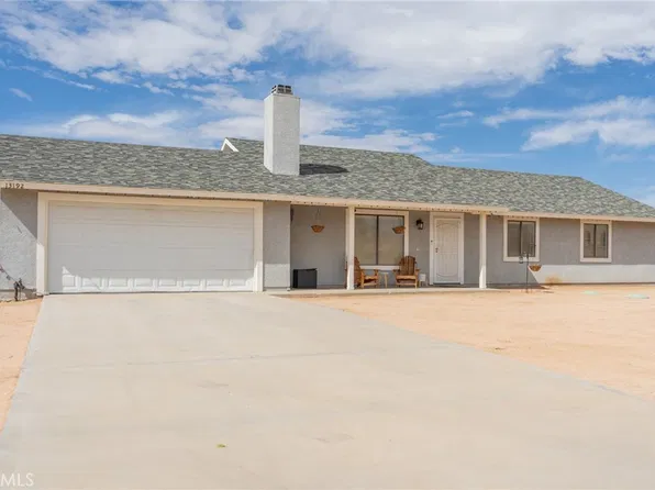 13192 Topock Rd, Apple Valley, CA 92308