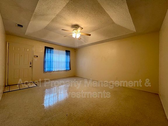 3rd image of 708 Nightingale Ave APT C