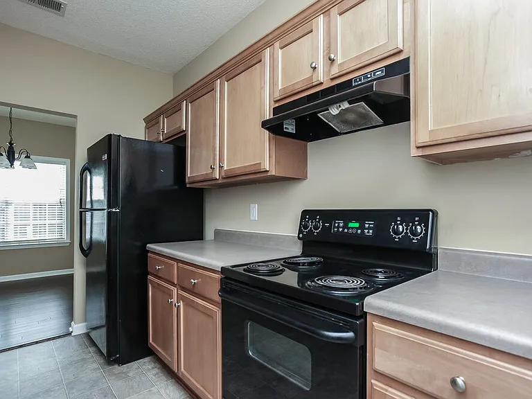 10183 Tall Hickory Dr — Photo 5
