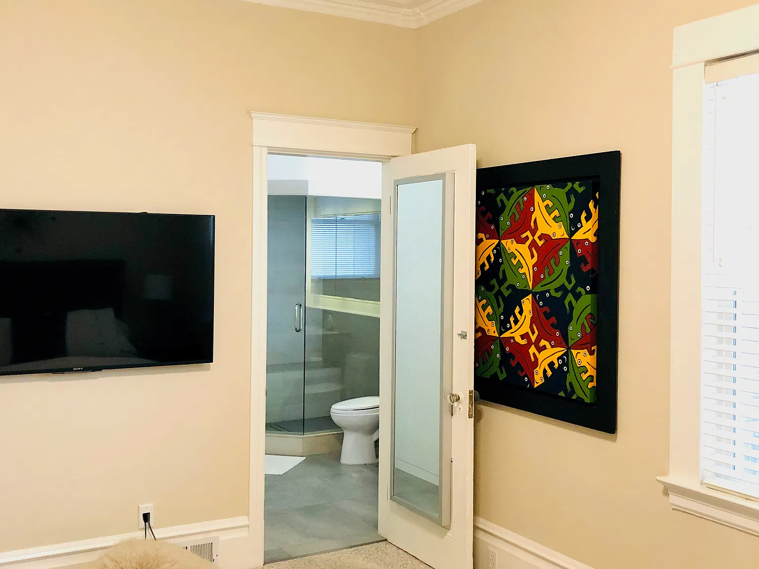 2 bed, 1950 sqft, $8,200 — Photo 4