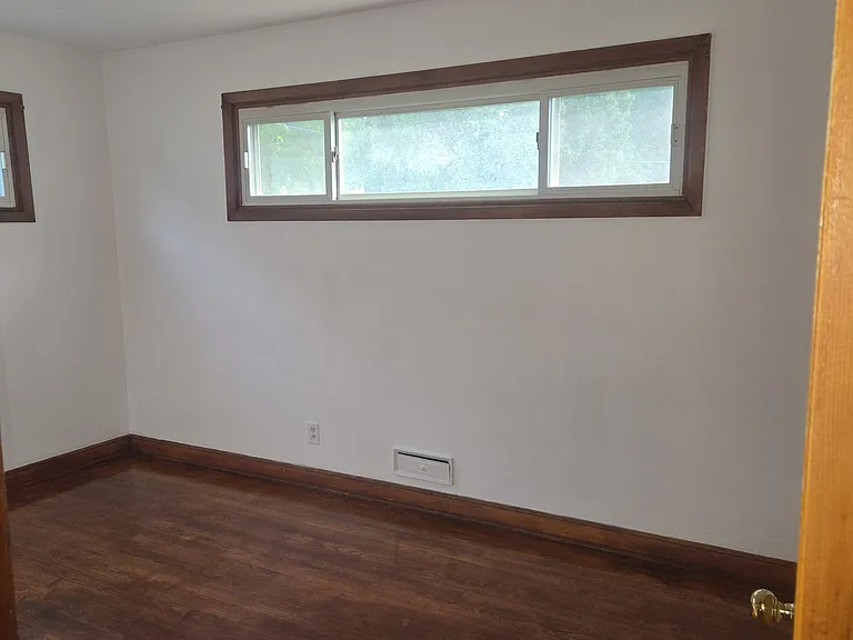 1524 Jackson St — Photo 6