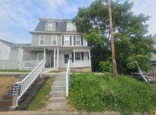26 Laurel St, Harrisburg, PA 17109