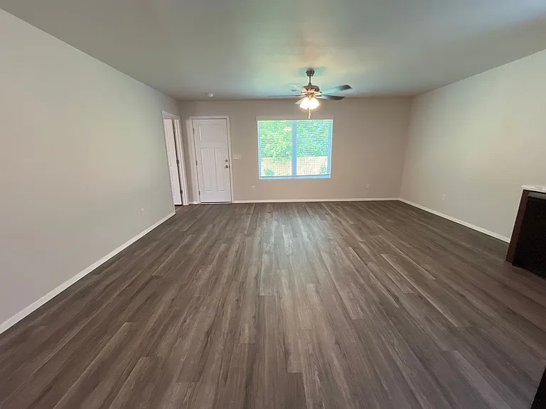 1789 Breckenridge St — Photo 5