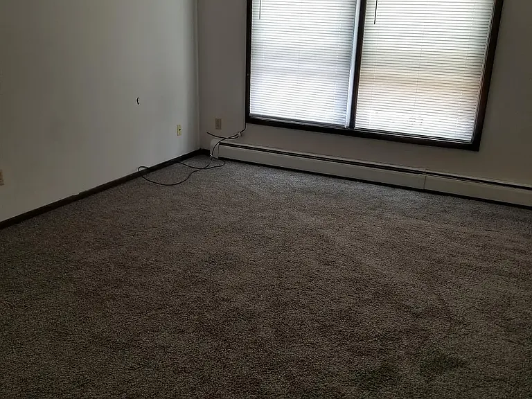Spartan Dr — Photo 4