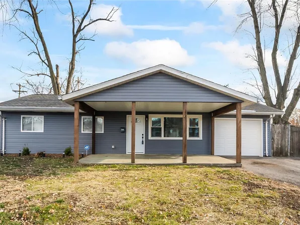 124 Miskell Blvd, Cahokia, IL 62206