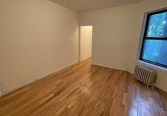 2nd image of 157 Garfield Pl #2B