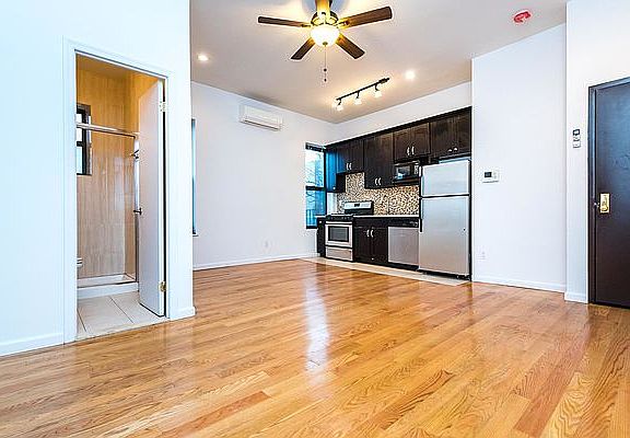 3rd image of 261 Nostrand Ave #3A