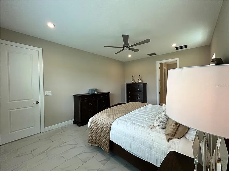 6085 Hidden Branch Dr — Photo 36