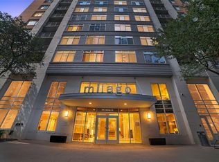 54 Rainey St APT 1018, Austin, TX 78701