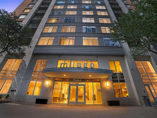 54 Rainey St APT 1018, Austin, TX 78701
