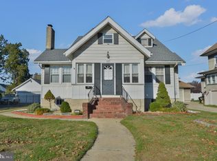 827 Middlesex St, Gloucester City, NJ 08030