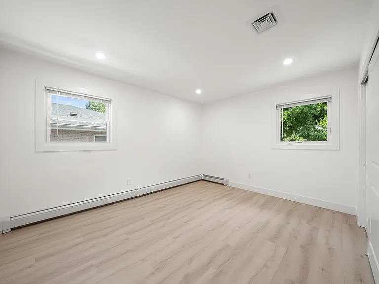 432 Oak St #2 — Photo 13
