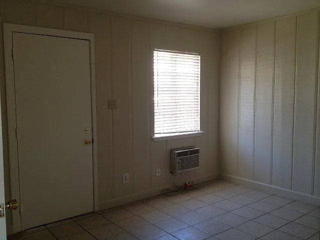 735 S Sacramento St #3 — Photo 2