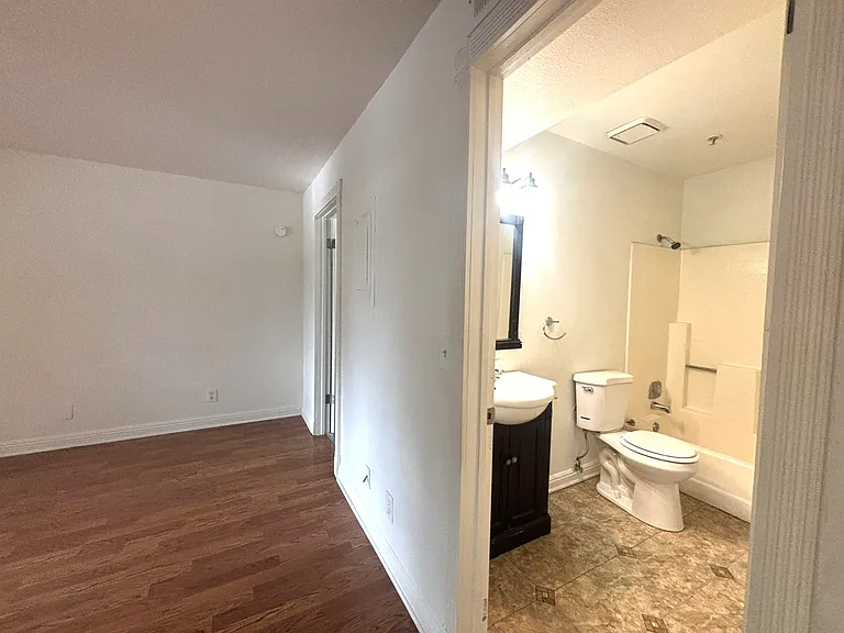 7730 Secret Shore Dr #206 — Photo 29