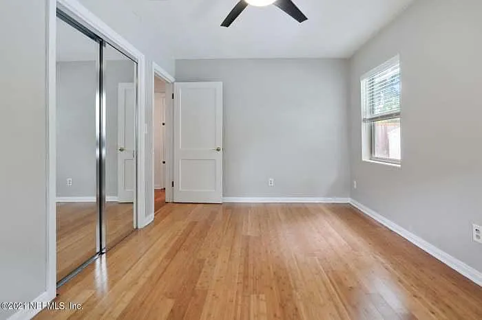 4226 Woodmere St — Photo 16
