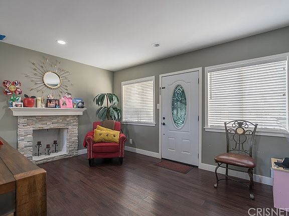 5th image of 13536 Vaughn St
