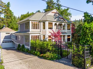 88 Granite St, Ashland, OR 97520