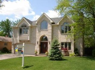 9414 Kedvale Ave, Skokie, IL