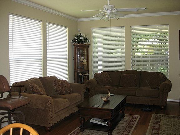 Spacious living room and dining area