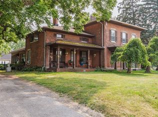 981 Latta Rd #2, Rochester, NY 14612