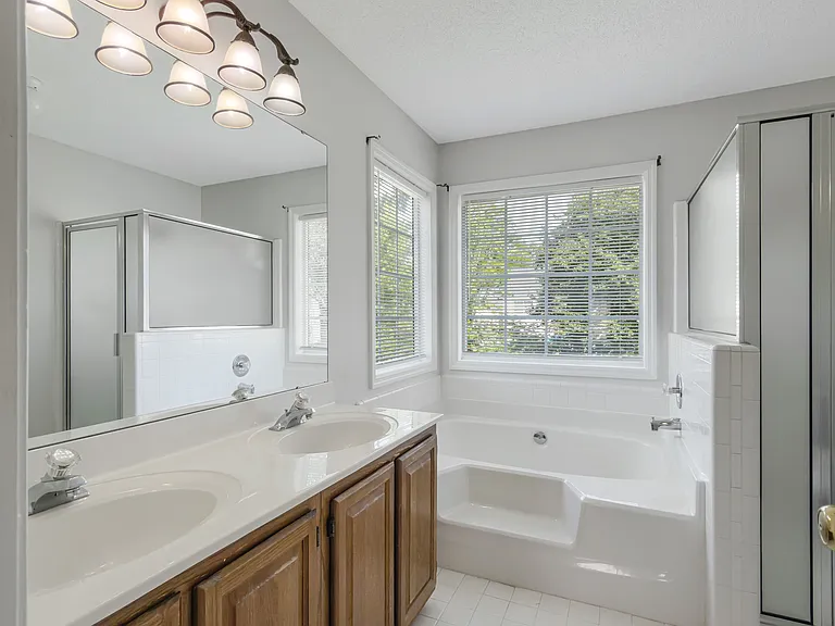 108 Heron Ln — Photo 26