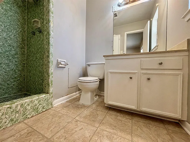2013 Oaklawn Dr — Photo 18