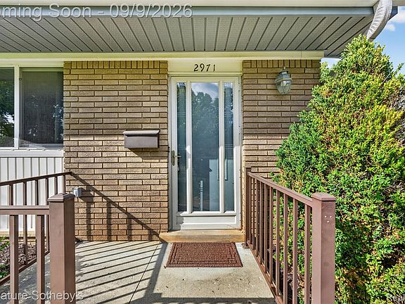 5th image of 2971 Briarcliff St