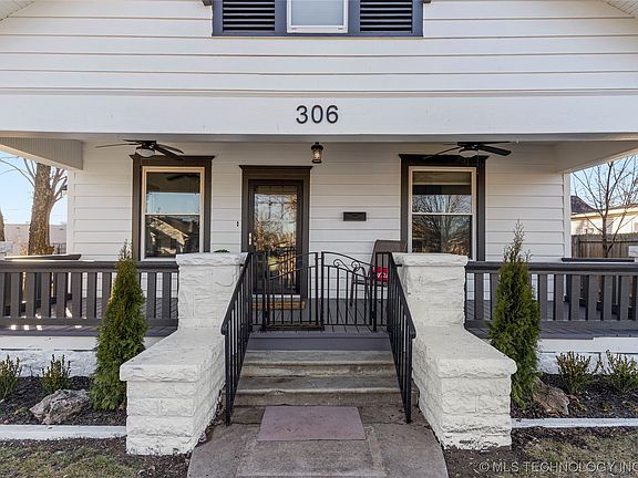 3rd image of 306 S Water St