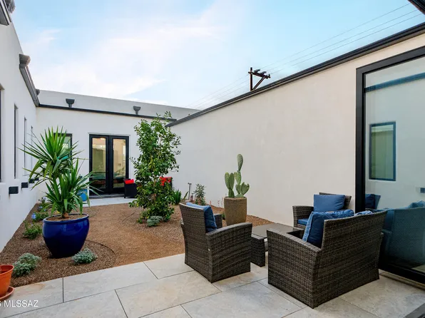 2227 E Helen St, Tucson, AZ 85719