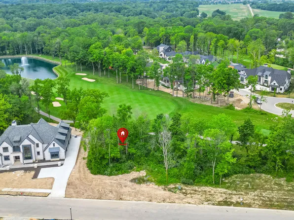 3780 Holliday Farms Blvd, Zionsville, IN 46077