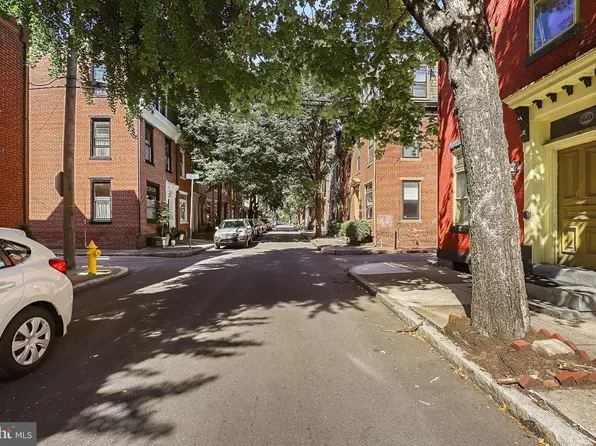 1511 Penn St, Harrisburg, PA 17102