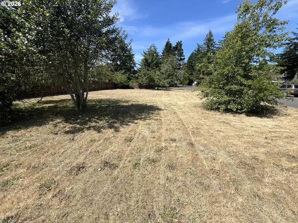 10 Tamarack St, Florence, OR 97439
